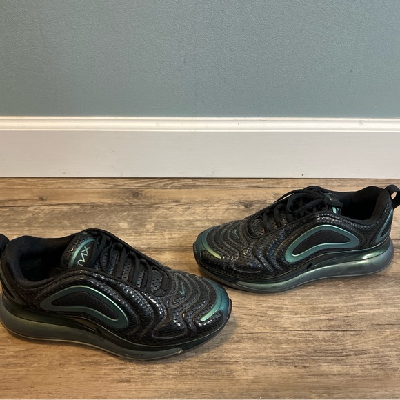 Shoes Nike Air Max 720 - Picture 3 of 7